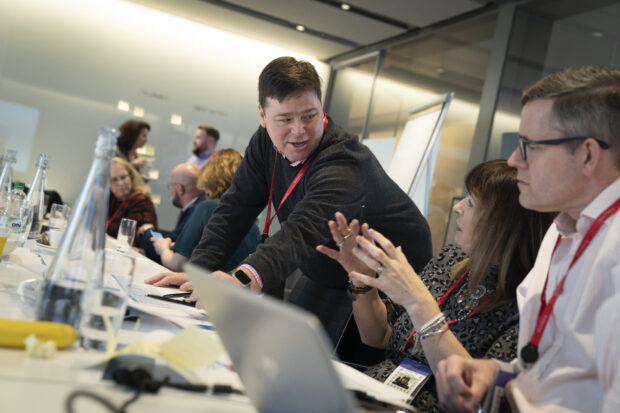 Ed Garcez (standing), Alison Hughes and Dylan Roberts (both seated) photographed in discussion during the workshop. Image courtesy of David Levenson.